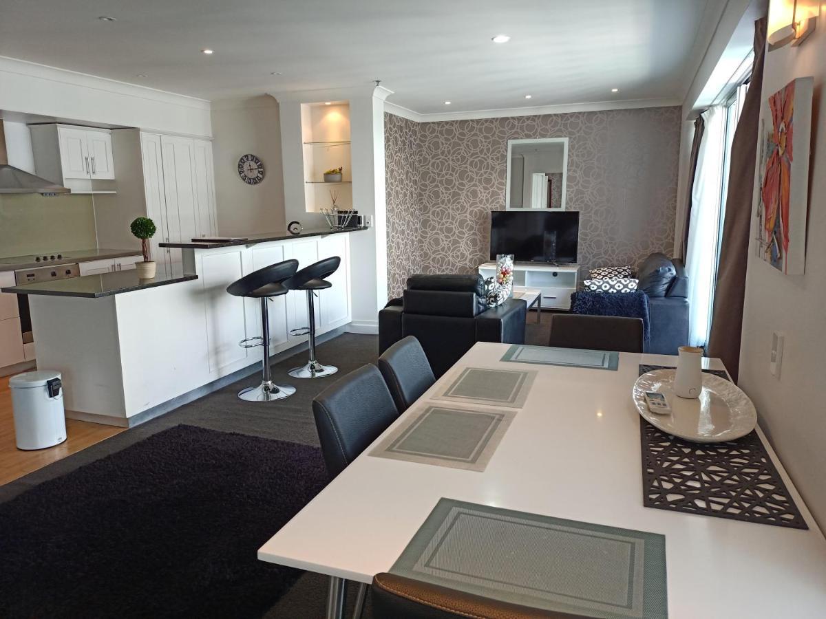 Princes Wharf Grace Apartments Окленд Экстерьер фото